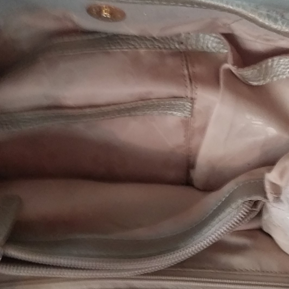 Purse - Picture 4 of 5